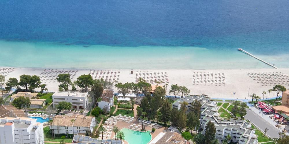 Iberostar Waves Ciudad Blanca Hotel 4*