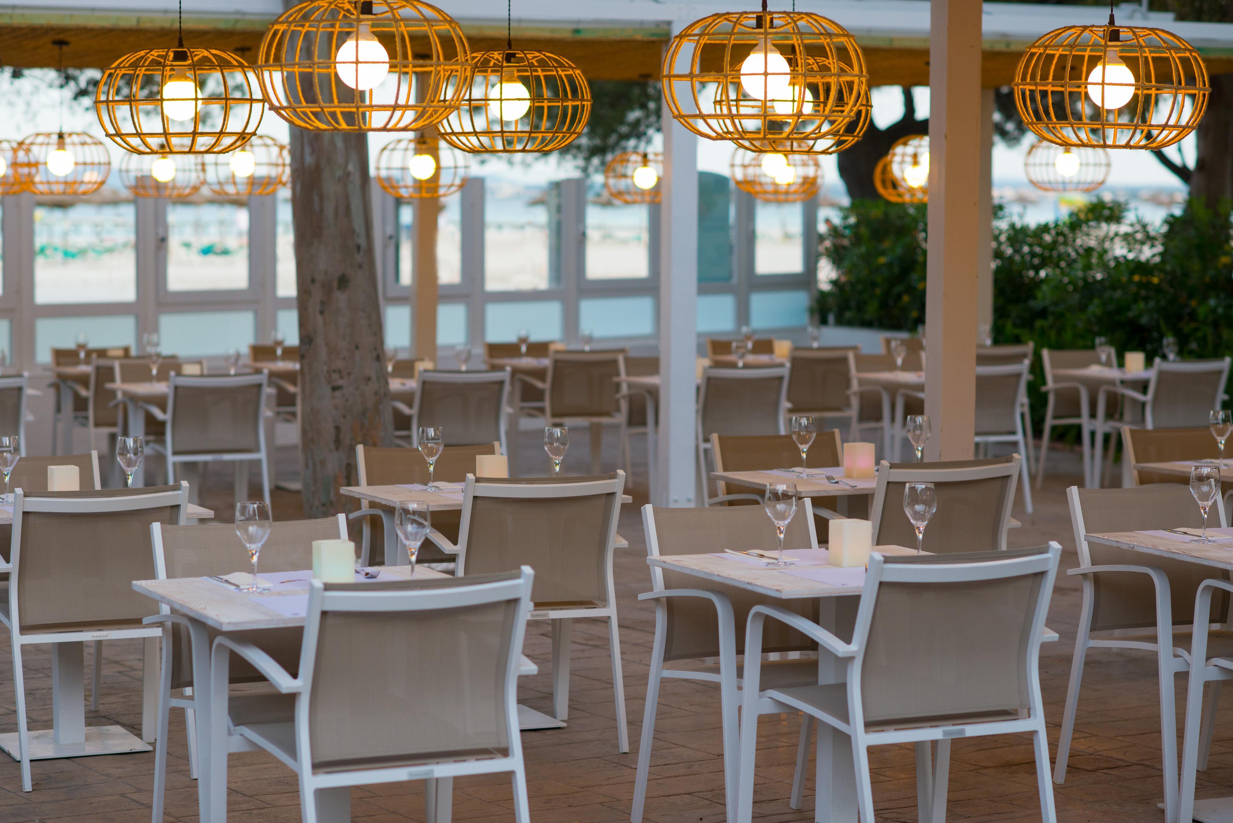 Iberostar Waves Ciudad Blanca 4*