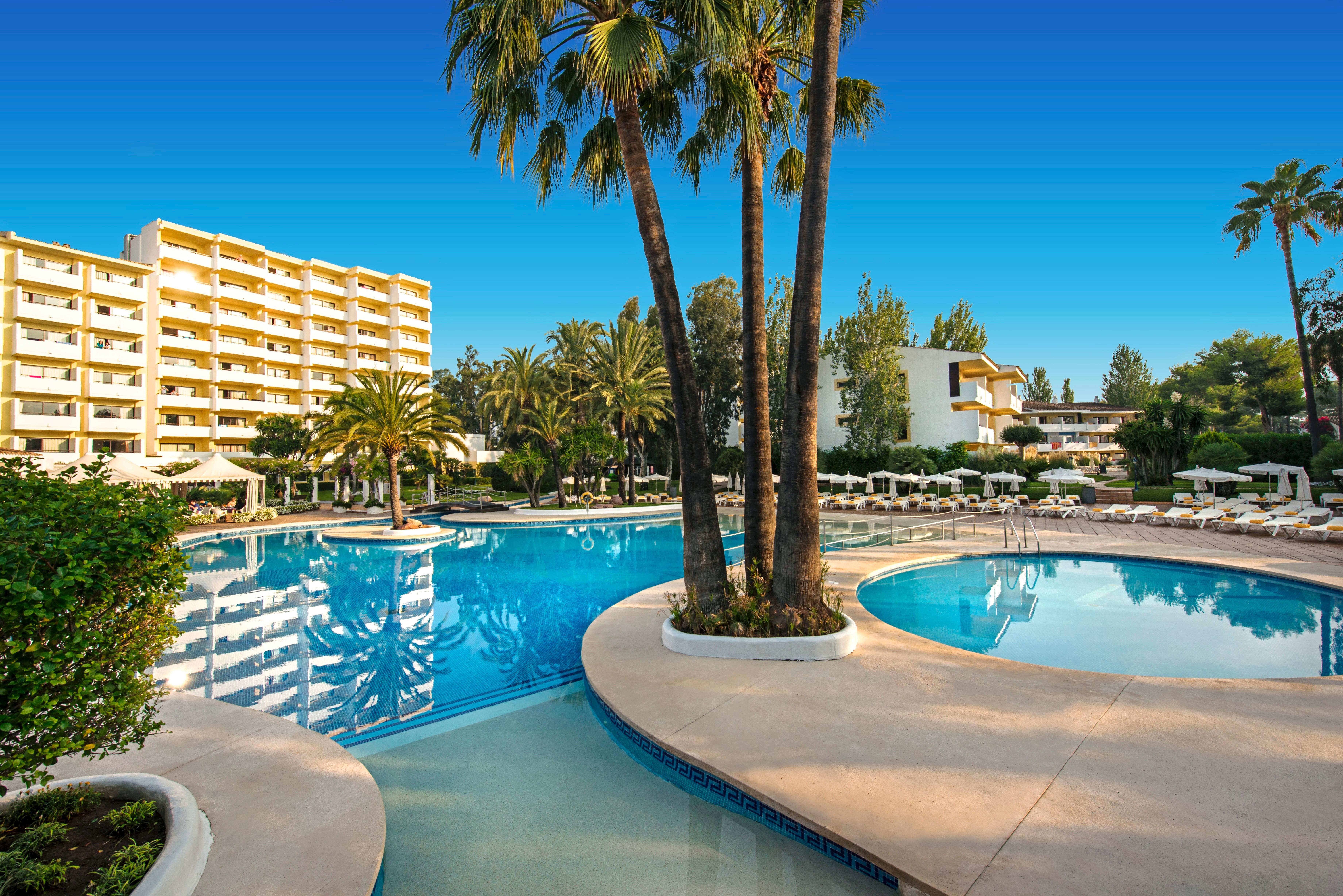 Iberostar Waves Ciudad Blanca