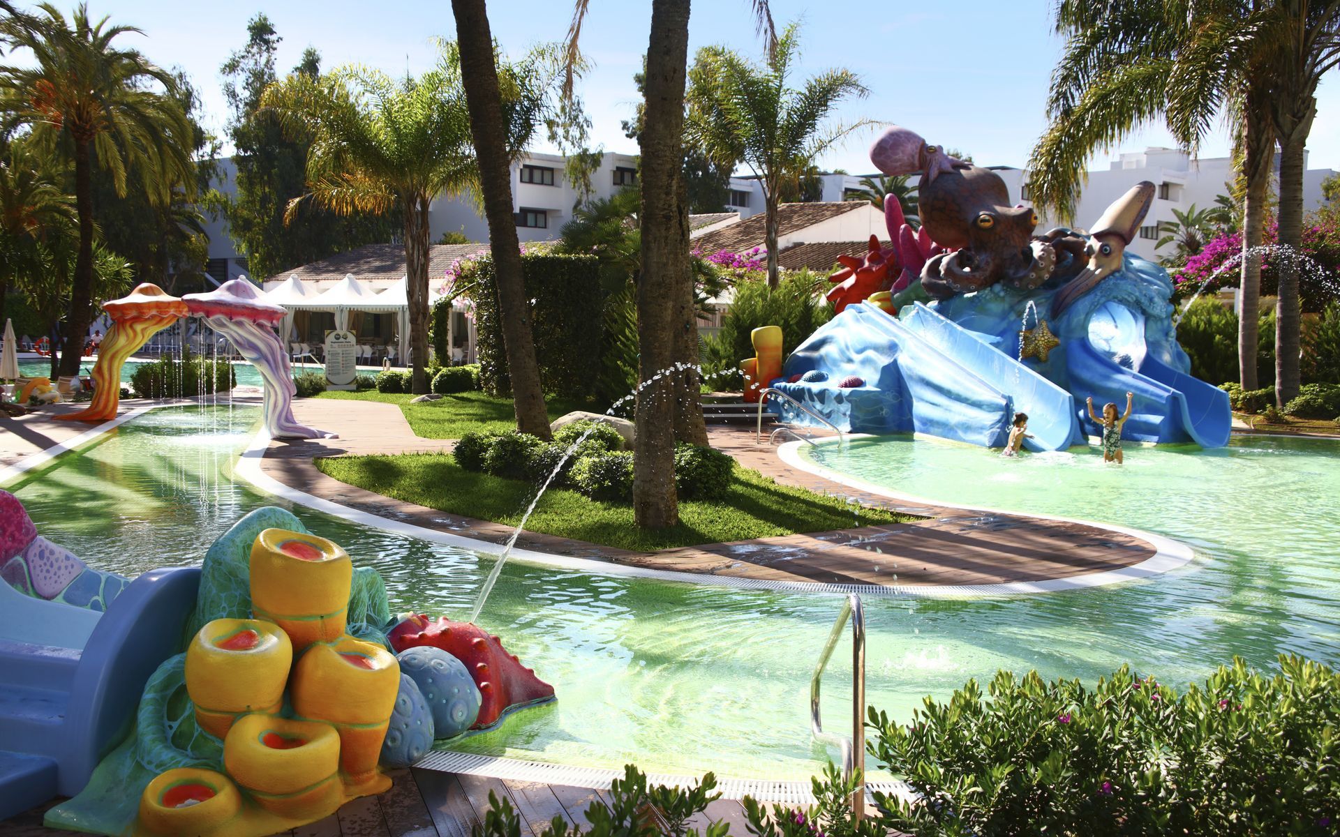Hotel Iberostar Waves Ciudad Blanca 4*