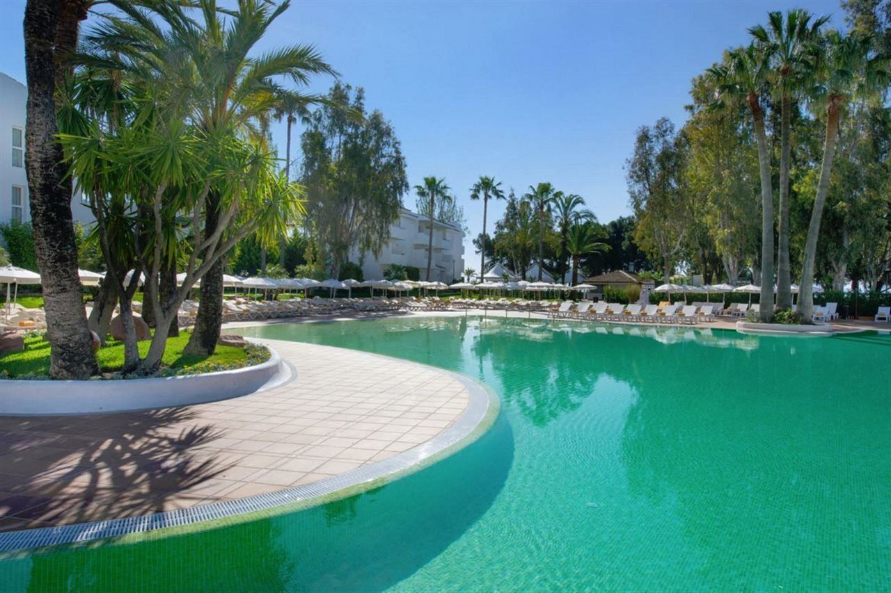 Hotel Iberostar Waves Ciudad Blanca 4*