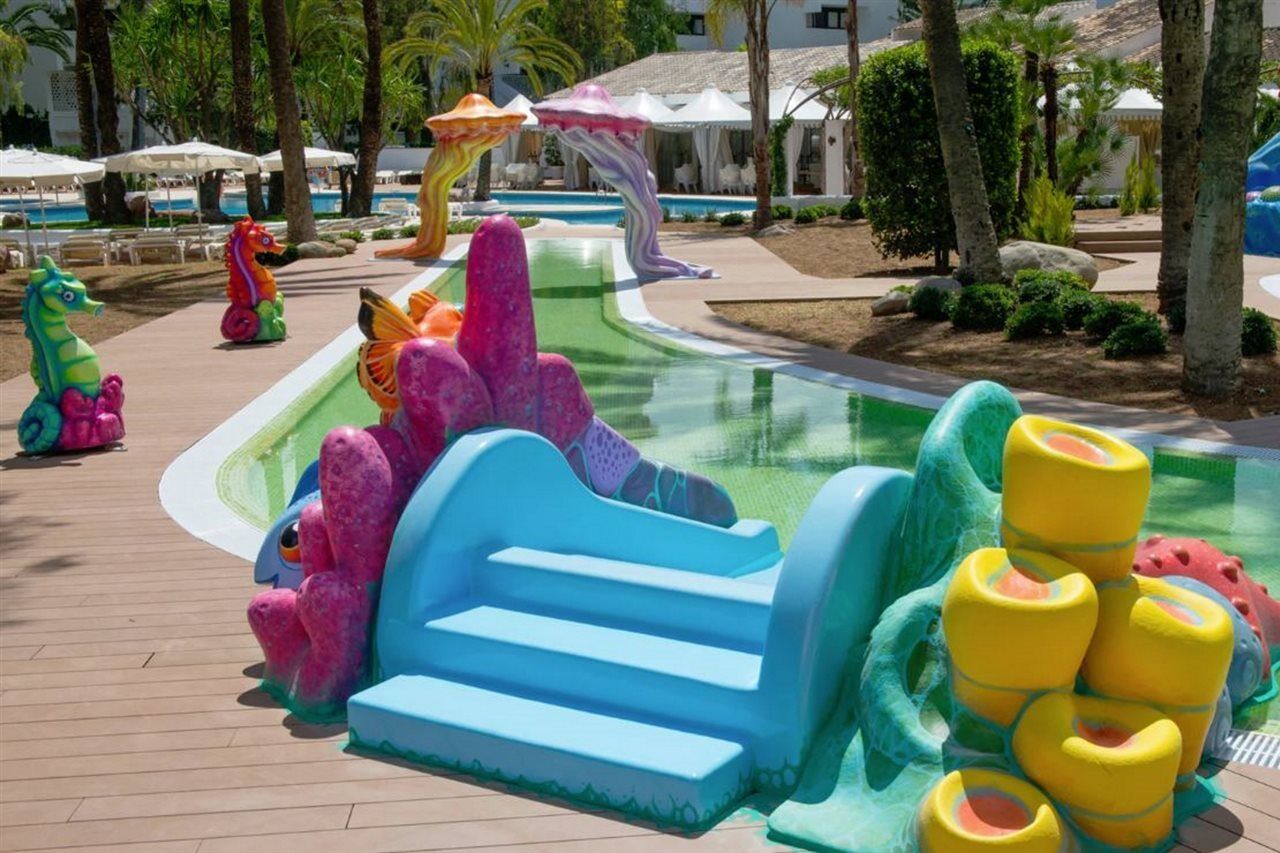 Iberostar Waves Ciudad Blanca 4*