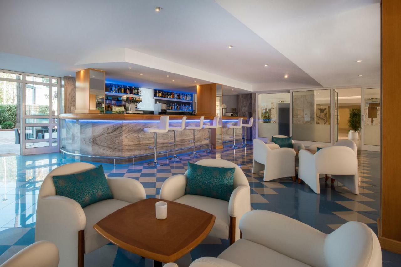 Hotel Iberostar Waves Ciudad Blanca
